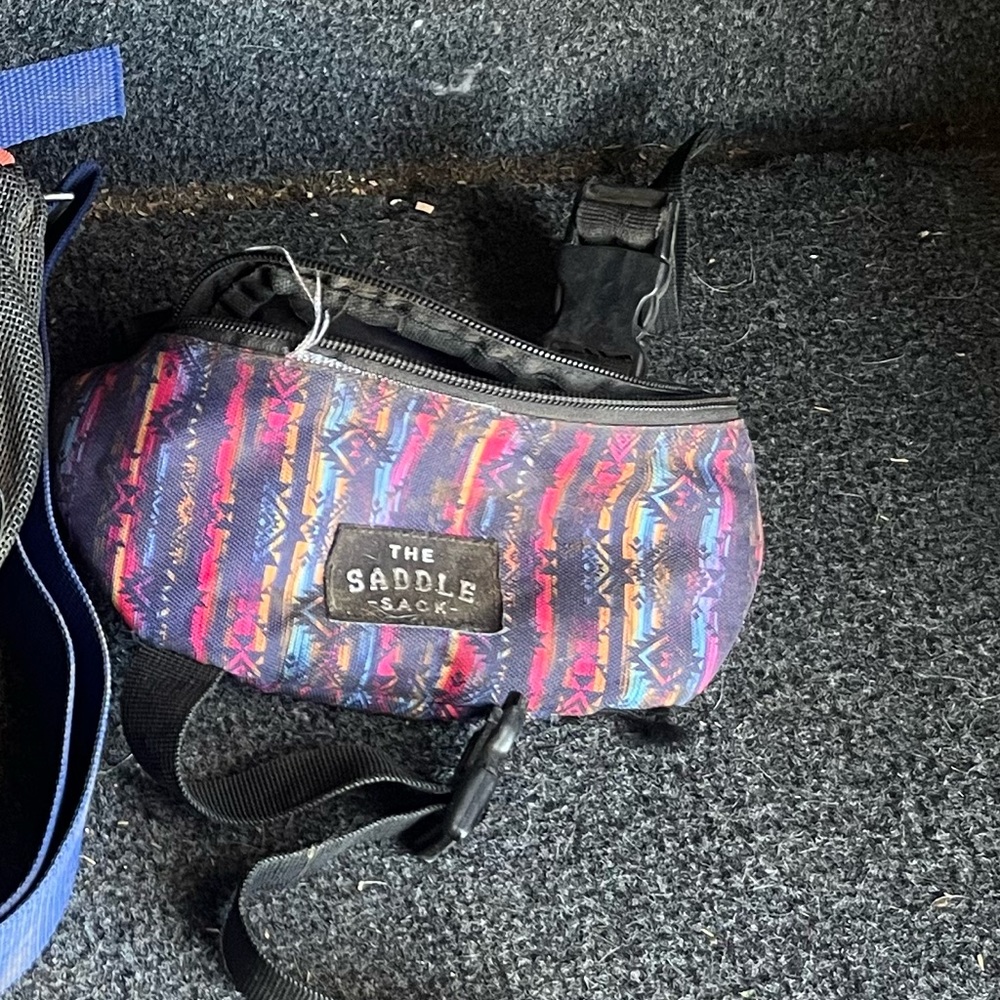 Fallon Taylor Saddle Sack